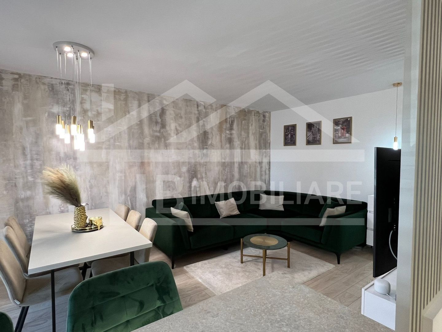 Apartament cu 2 camere , 56mp, parcare, Zona Maurer Residence - Poză 1