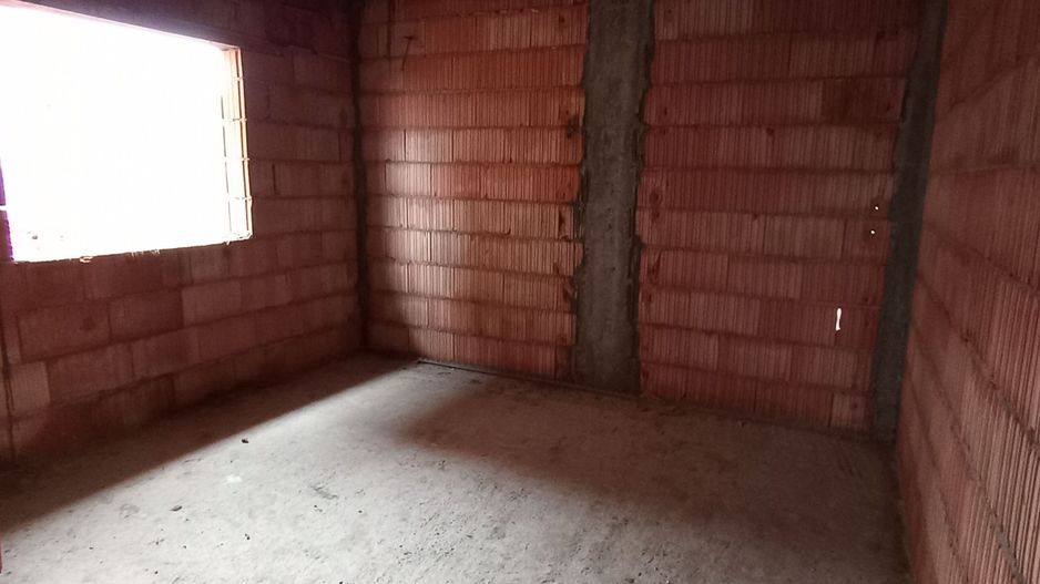 Sanandrei Casa Individuala Pe Parter, Suprafete Generoase, Bucatarie Separata - Poză 3