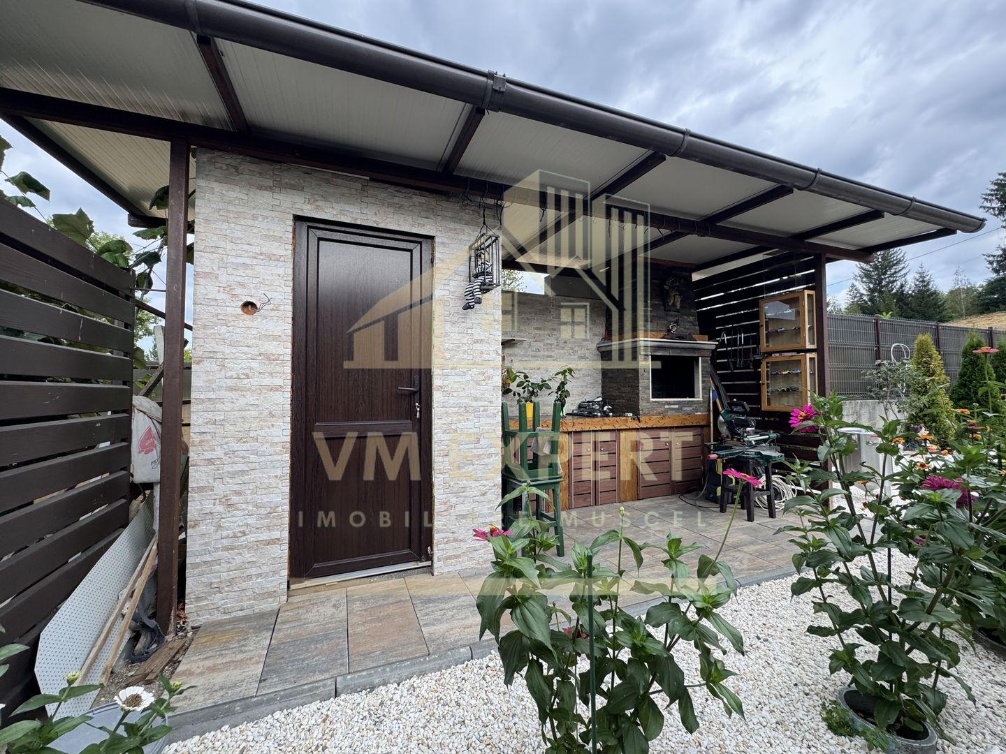 CASĂ 3 CAMERE 111MP, TEREN 923 MP BUGHEA DE JOS ARGEȘ - Poză 14