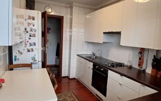 Apartament Luminos 4 Camere.  Decomandat. Zona Universitatea Spiru Haret. - Poză 3