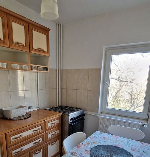 Garsoniera de inchiriat- Lujerului, Uverturii colt cu teatru Masca - Poză 4