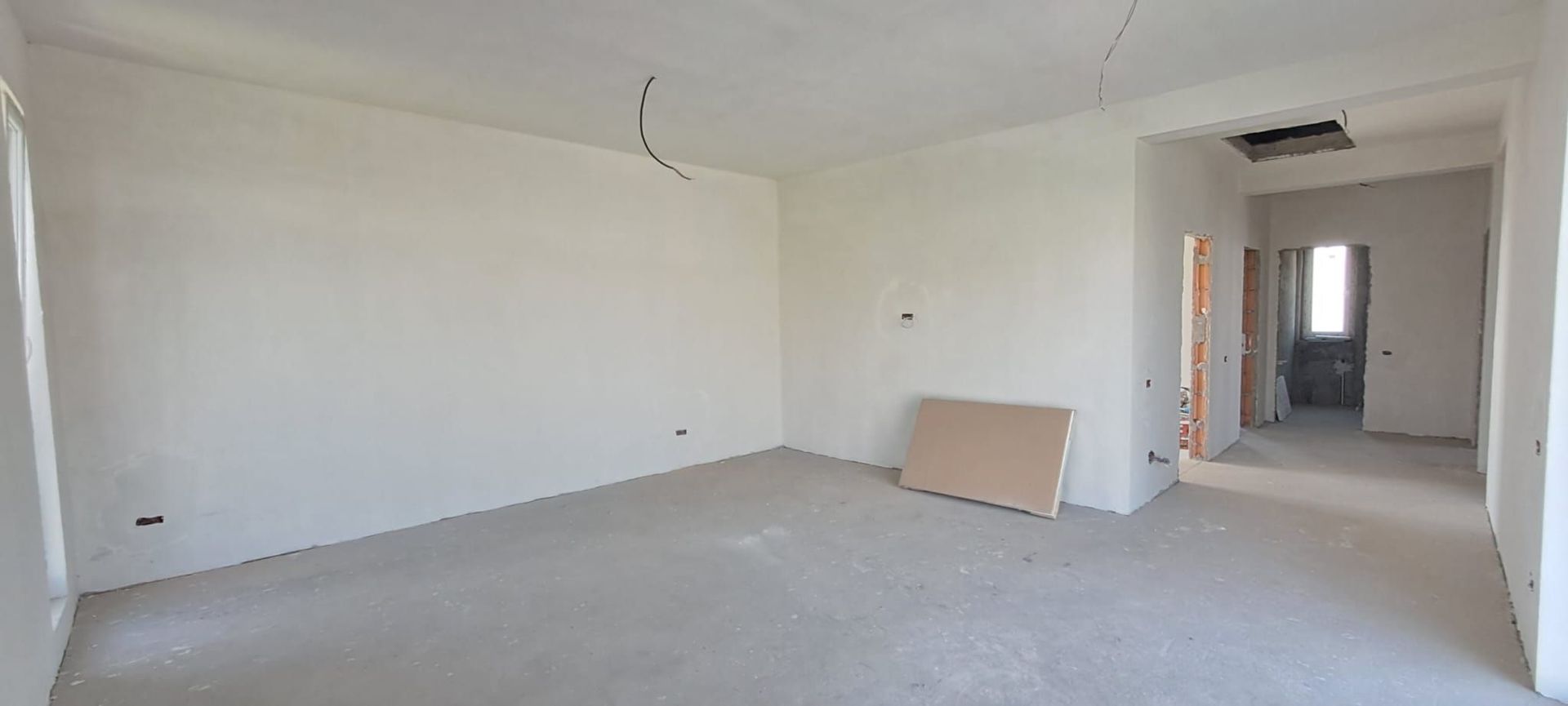 Dragomoresti Deal, casa individuala, parter + pod, 4 camere, utilitati - Poză 6