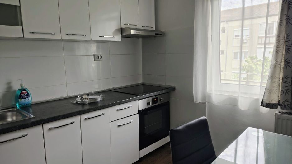 De inchiriat:  apartament, 2 camere Oradea. 340 E/luna. Comision 50% - Poză 3