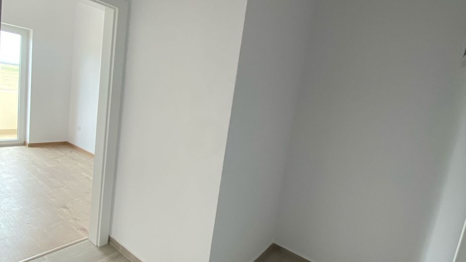 Giroc-Neptun | 2-3 Camere | Centrala proprie | Loc de parcare - Poză 5