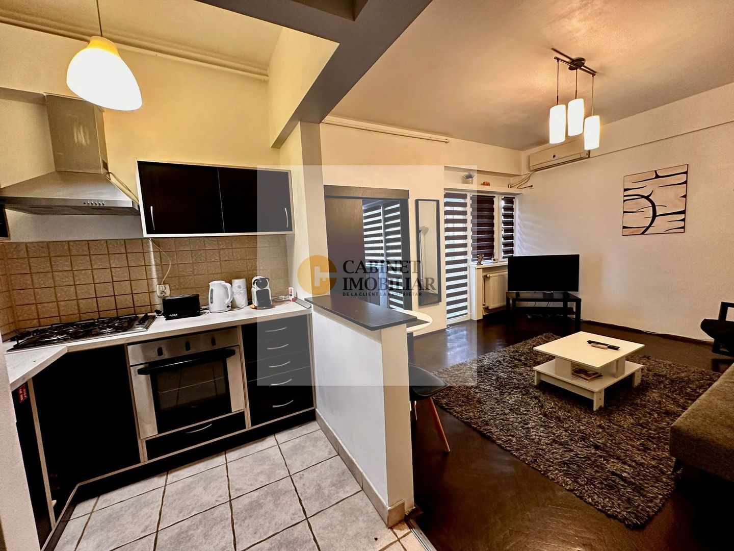 2 Camere | Etaj Intermediar | Ultracentral - Magheru | Airbnb - Poză 1