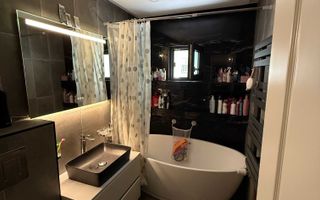 Apartament 3 Camere Decomandat  Nicolina 2 — renovat complet 2022 - Poză 8