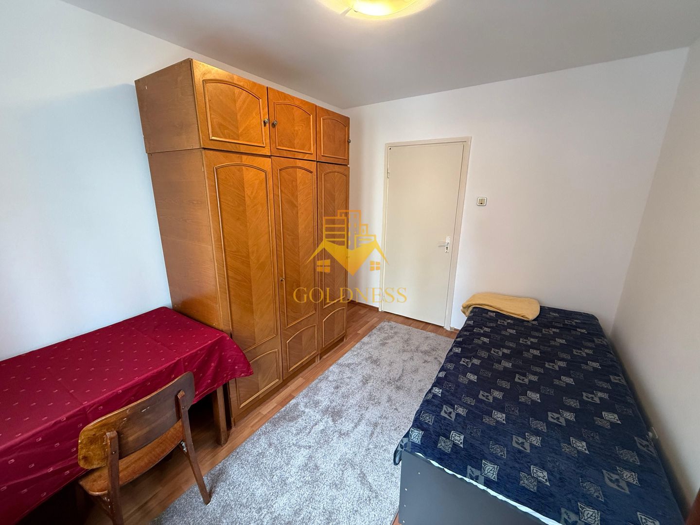 3 camere semidecomandate, balcon, Gheorgheni, Hotel Royal, P-ta Hermes - Poză 7