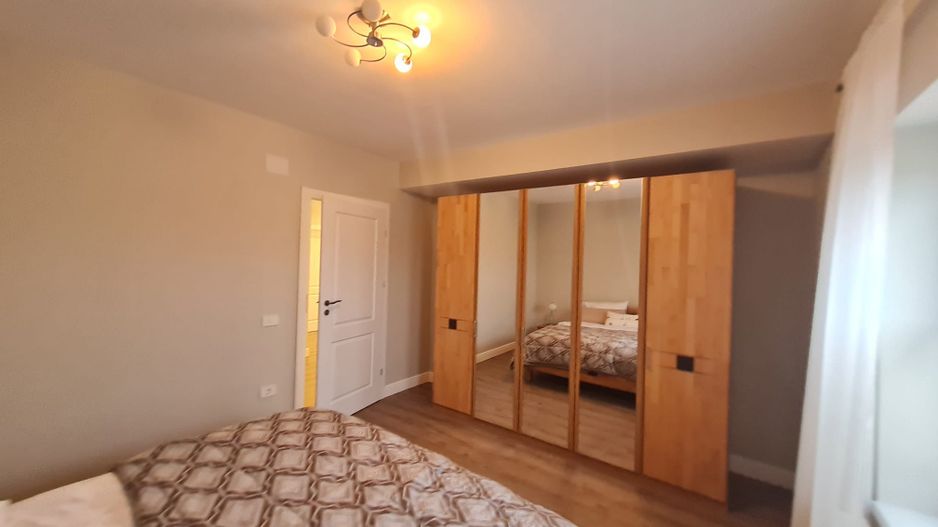 Casă ultrafinisata in zona Parcului central Dumbravita - Poză 28