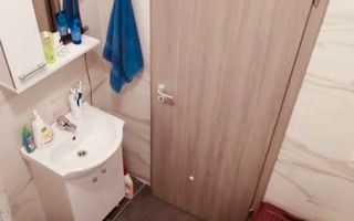 Apartament cu o camera transformat in 2 camere - Poză 6