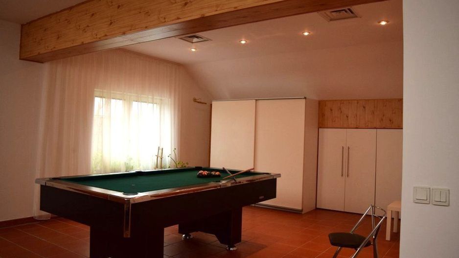 Vila spatioasa de inchiriat | gradina generoasa si piscina |Pipera - Poză 9