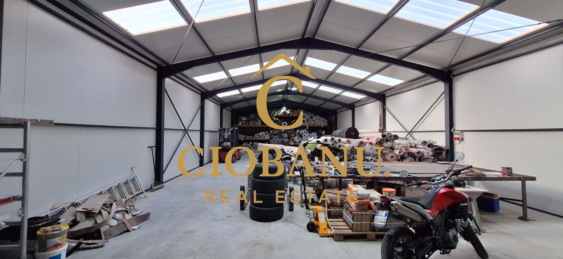 Hala de vanzare in Racari de Jos - Poză 11