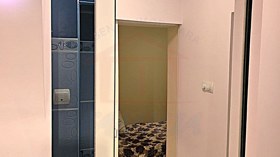 56.ooo Euro negociabil, 55 mp, 2 camere, etaj 4 din 5, liber, zona I.R - Poză 10