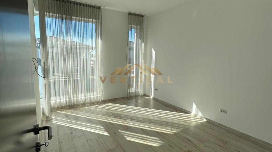 Casă 3 camere parter, comuna Berceni - Poză 4