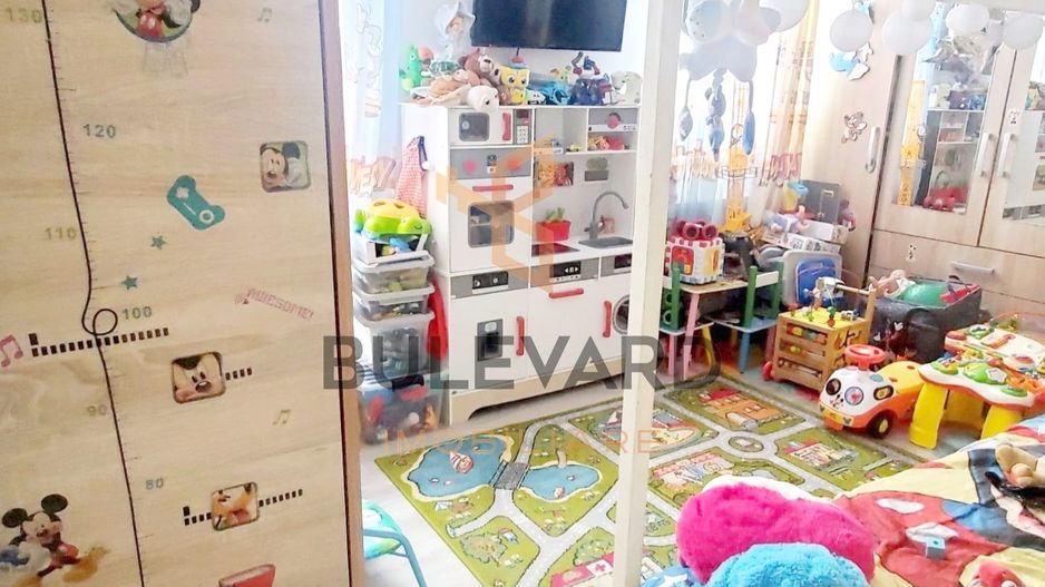 Apartament cu 3 camere, zona strazii Cetatii! - Poză 4
