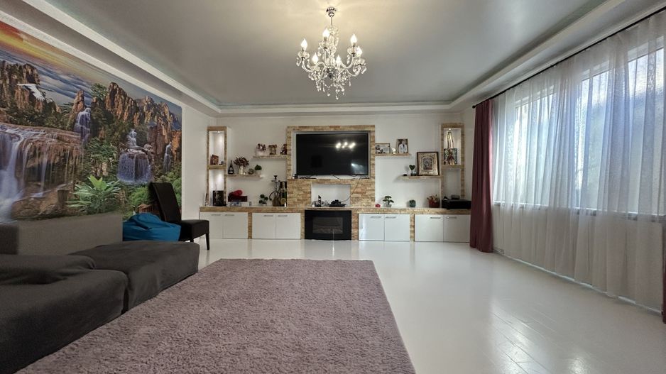 Casa P+1 la pret de apartament - zona Bratianu - Poză 1