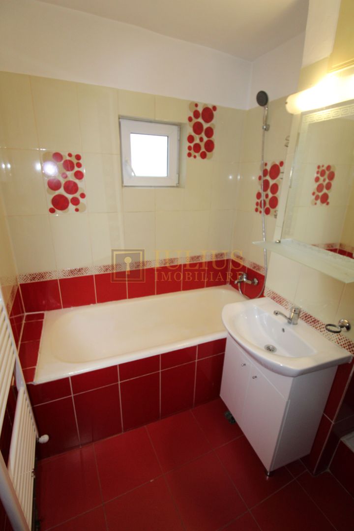 3 camere, clima, contra cost posibilitate garaj. - Poză 24