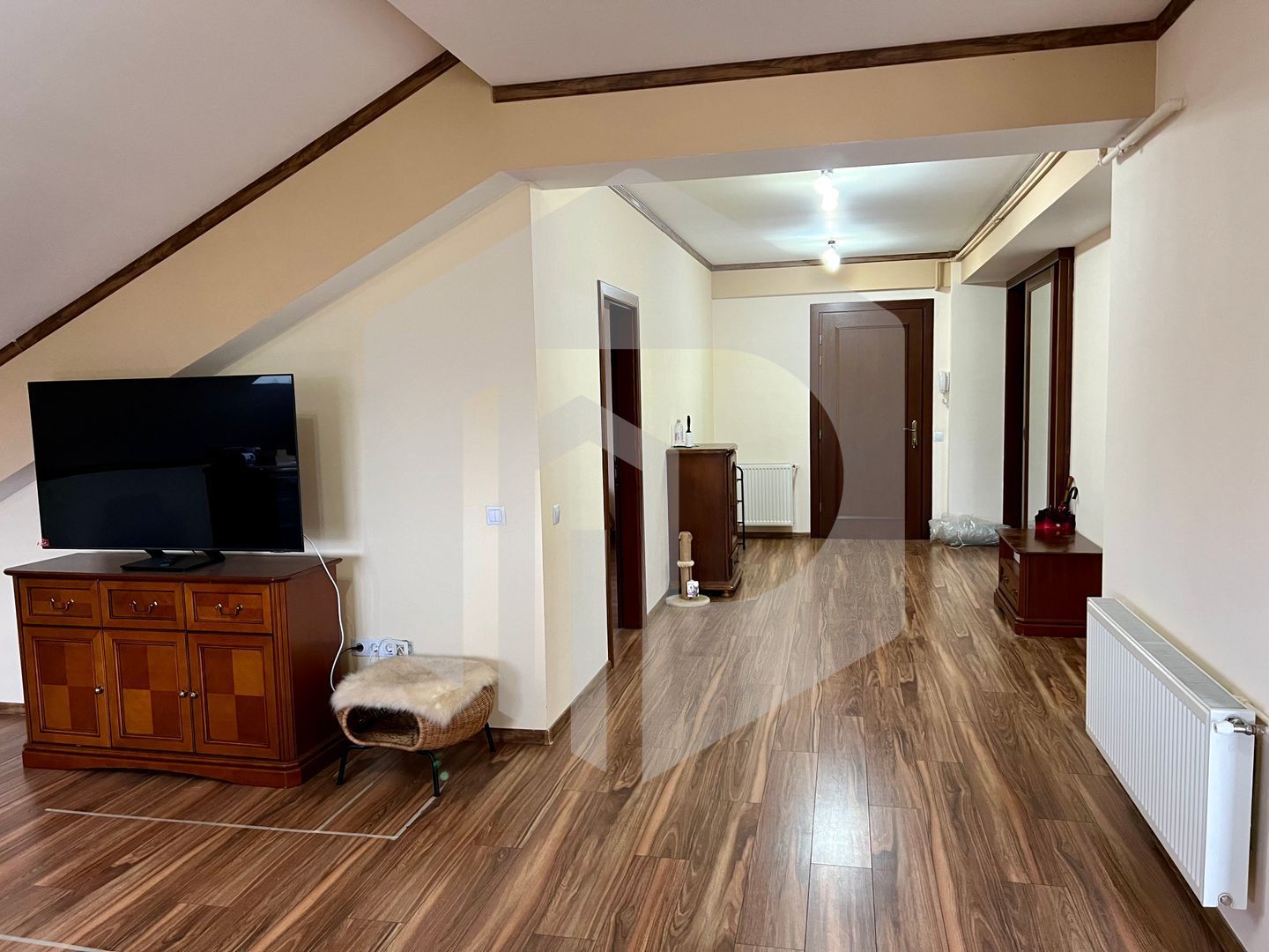 Apartament|4 camere | zona Calea Dumbravii | Lift | Parcare subterana - Poză 4