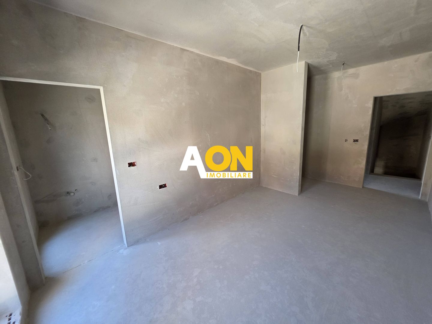 Duplex semifinisat, 4 camere,  250 mp teren, zona Schit - Poză 18
