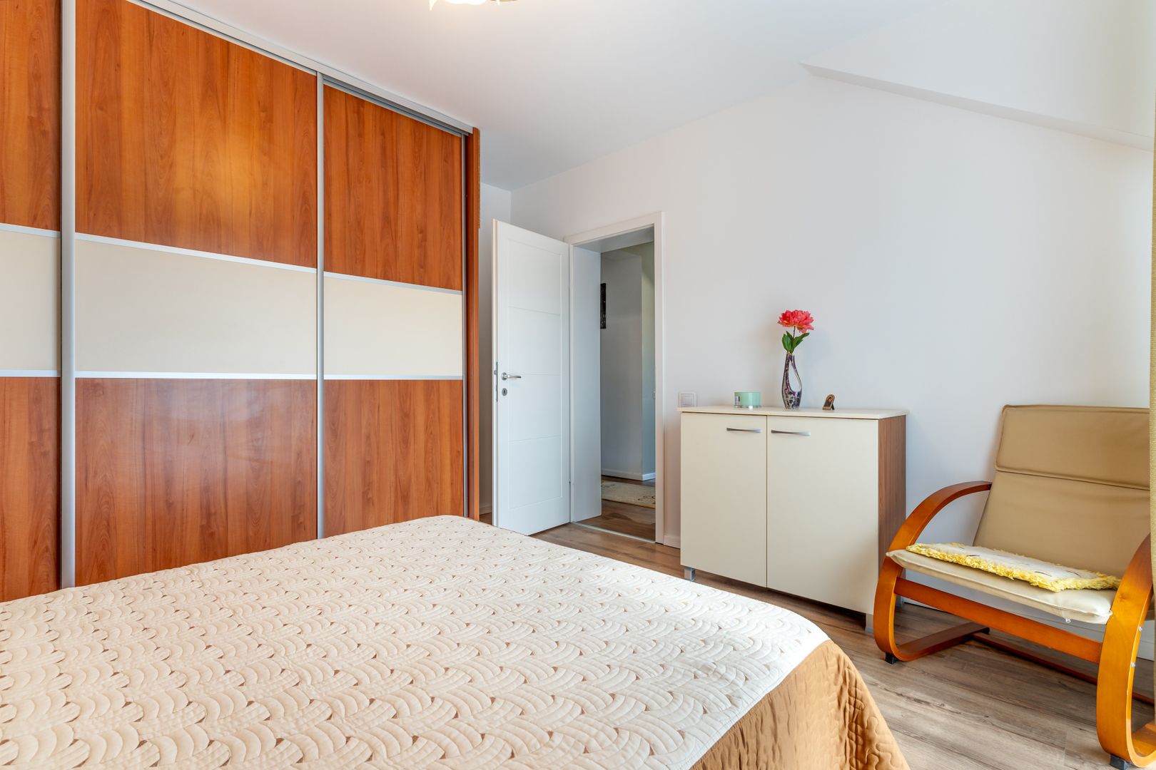 Duplex cu 4 dormitoare, in Floresti! - Poză 6
