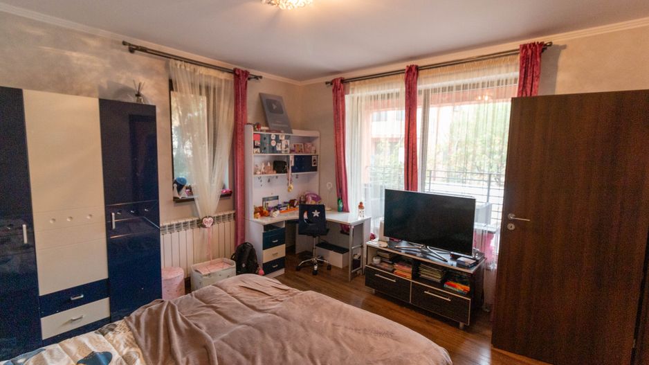 Casa moderna cu garaj de vanzare Popesti Leordeni - Poză 12