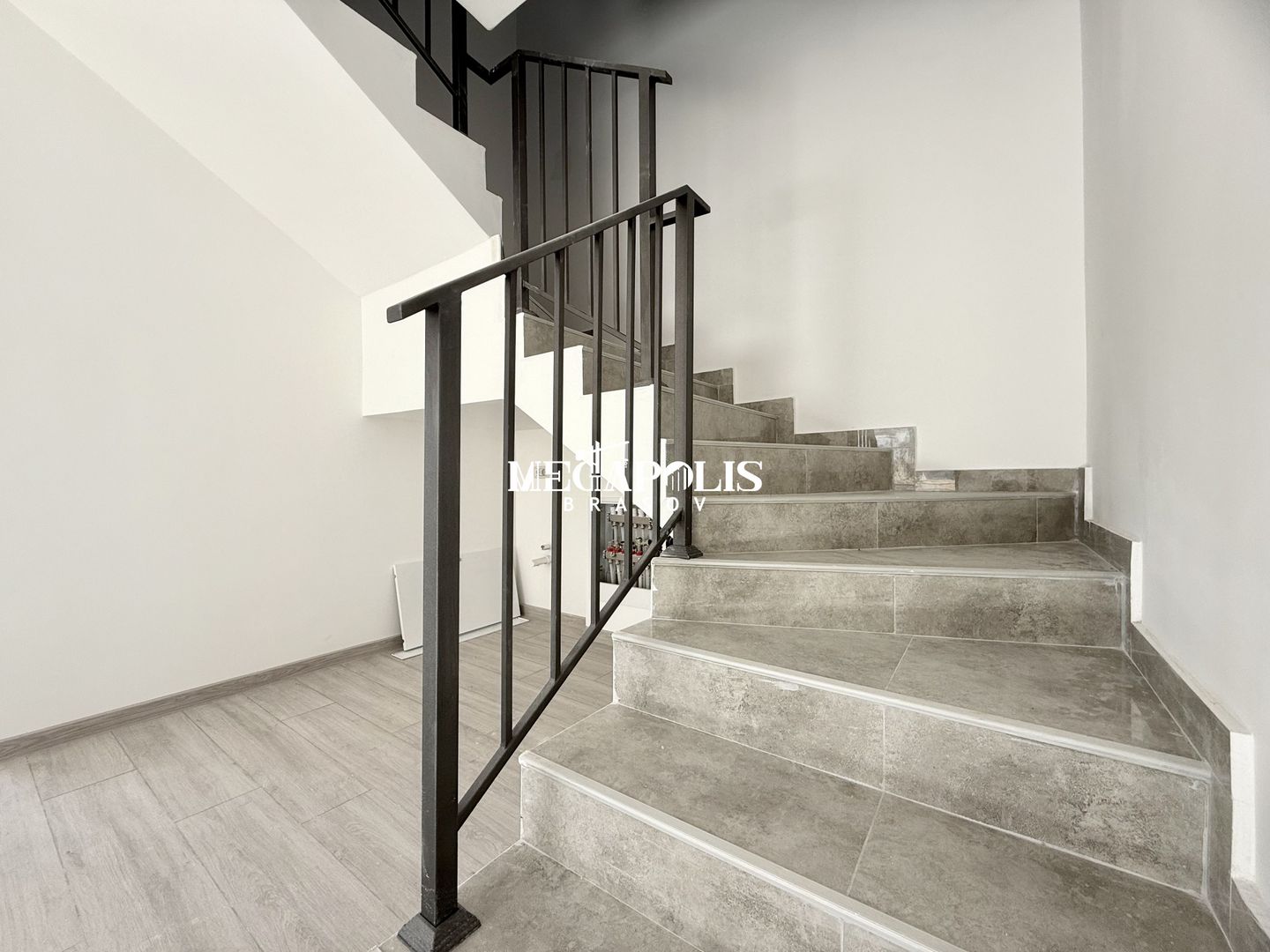 BRASOV  Casa Tip Duplex  în Cartierul izvor / Intabulata - Poză 12