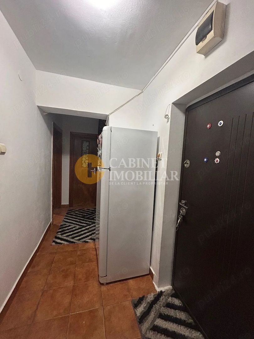 TATARASI - 2 CAMERE - ETAJUL 2 - BLOC DUPA 2000 - Poză 7