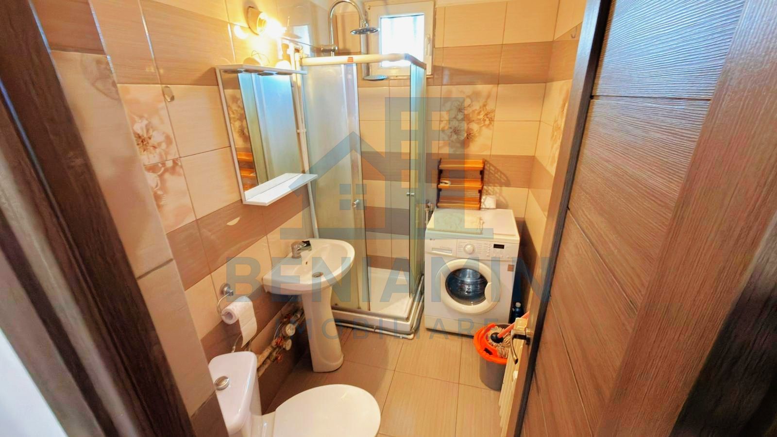 Apartament-2 camere-Calea-Bucuresti-(Zona Kasho)-Vedere panoramic - Poză 5