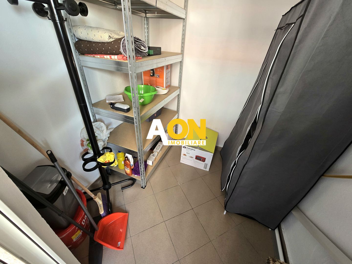 Apartament cu 3 Camere cu Garaj, Bloc Nou, Zona Centru - Poză 12