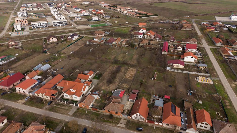 Teren intravilan de 1439 mp in Urseni Jud Timis - Poză 3