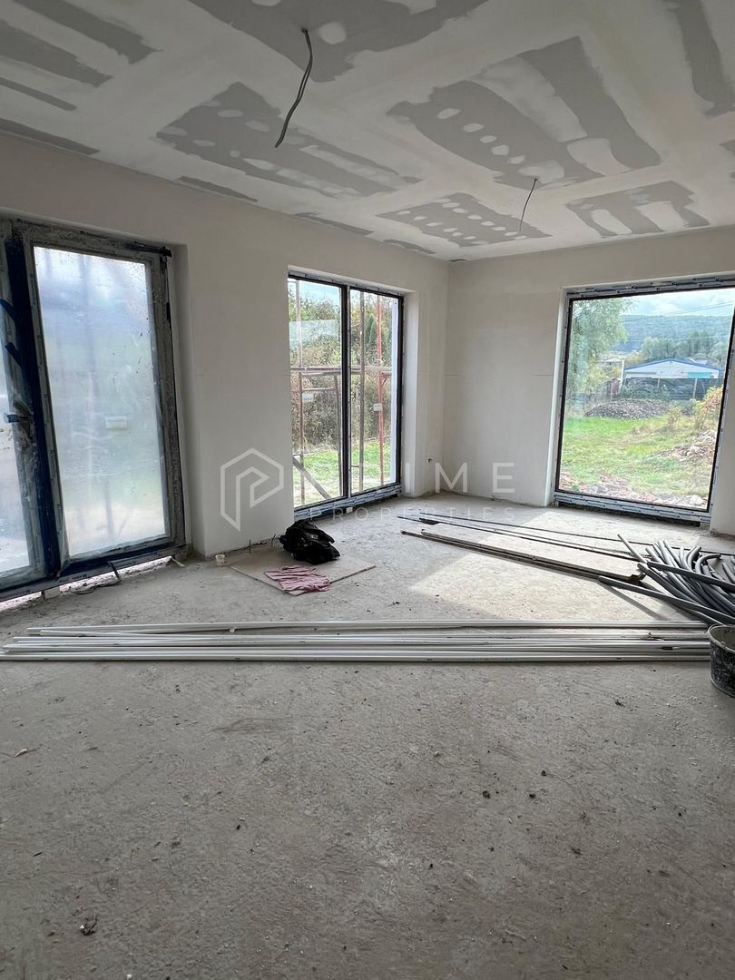 Casă nouă tip duplex izolat fonic în Livezeni - Poză 5