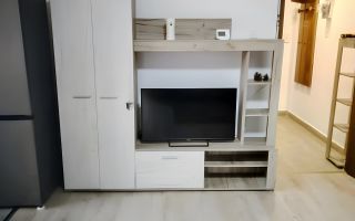 Apartament 2 camere etaj 1 cu centrala si renovat -Astra - Poză 2