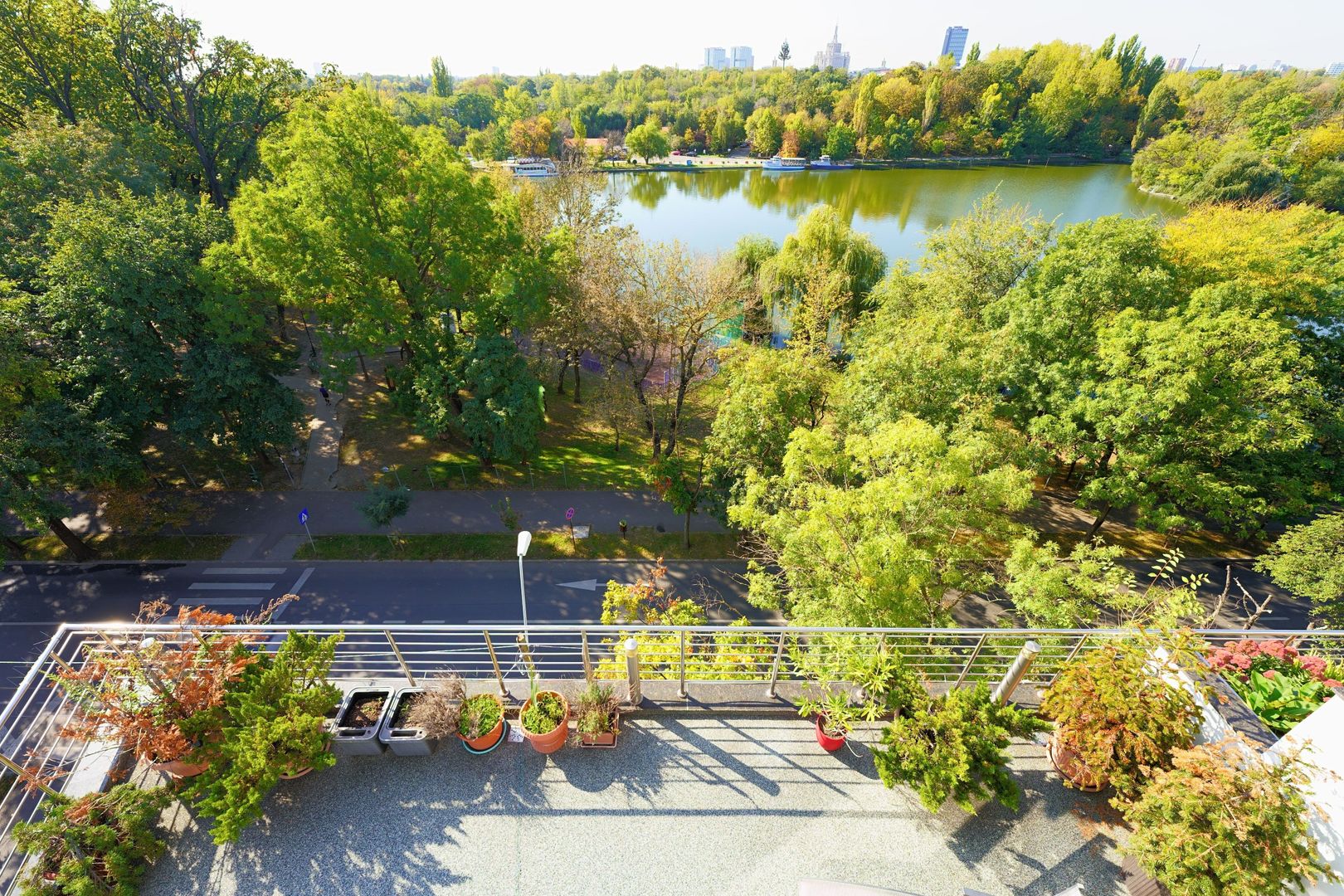 Panoramic View to Herastrau Lake, 5 rooms apartment - Poză 8