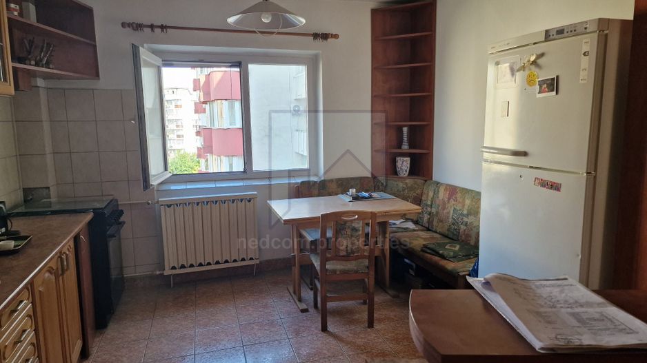 Vanzare apartament 3 camere - 13 Septembrie - Poză 2
