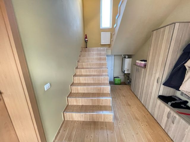 Pretabila pentru doua familii - Poză 11