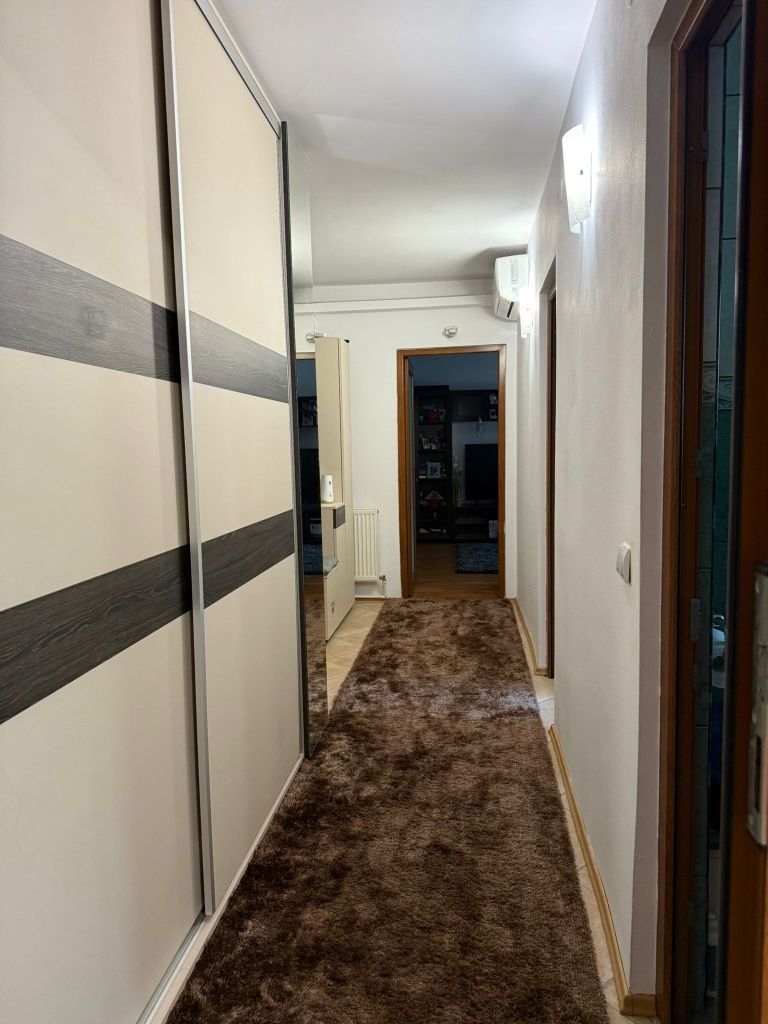 Apartent 2 decomandate et 1/4 Brazda - Poză 3