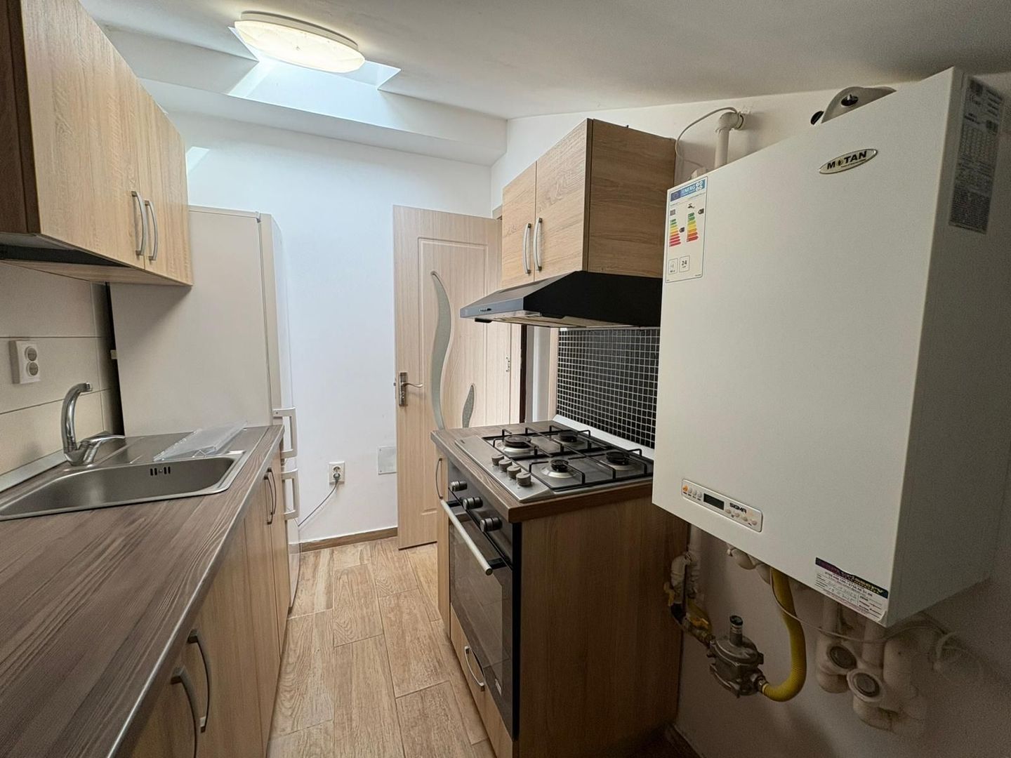 GARSONIERA POPESTI-LEORDENI, BUCATARIE INCHISA, BLOC NOU, CENTRALA - Poză 5