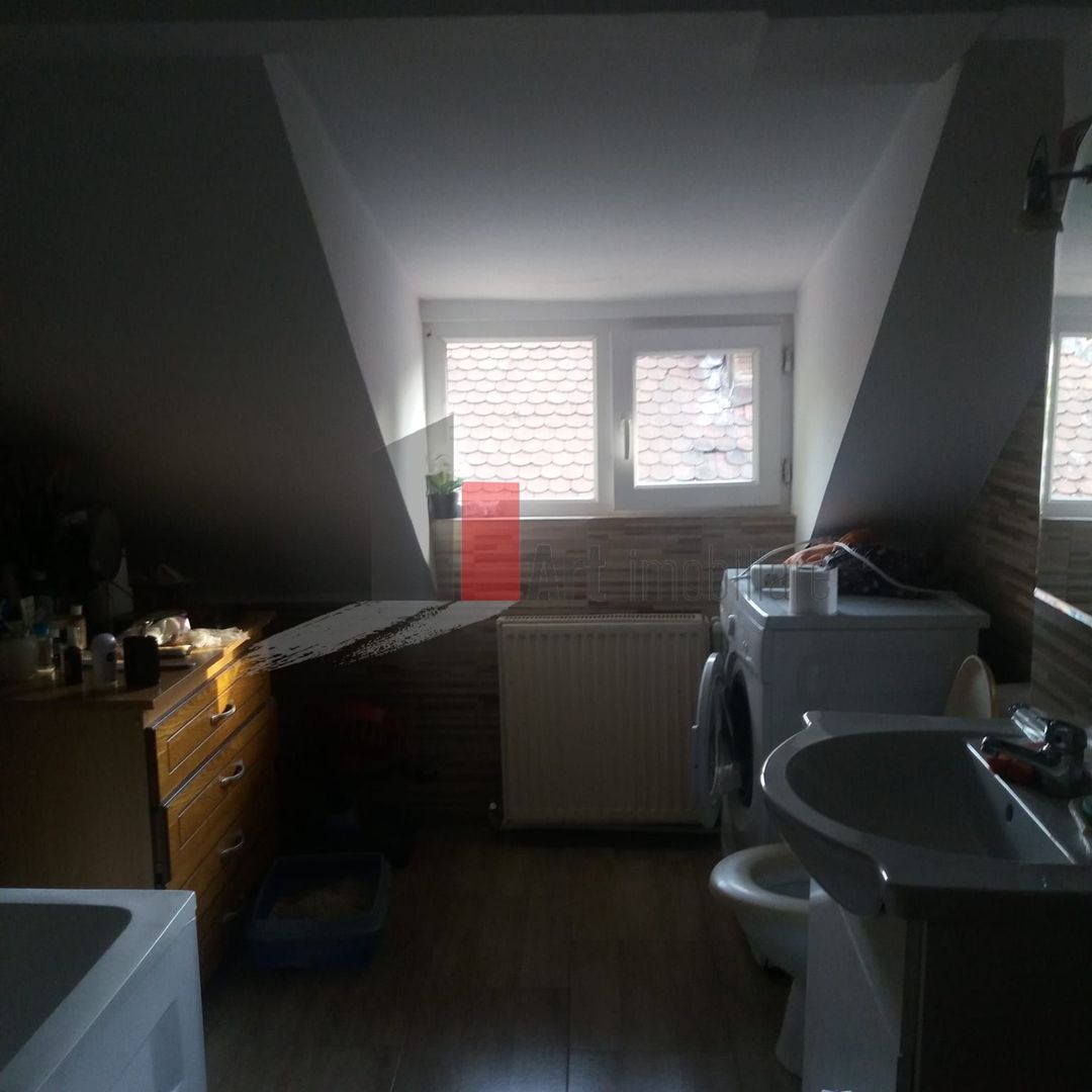 2 camere decomandat in vila Domenii - Poză 10