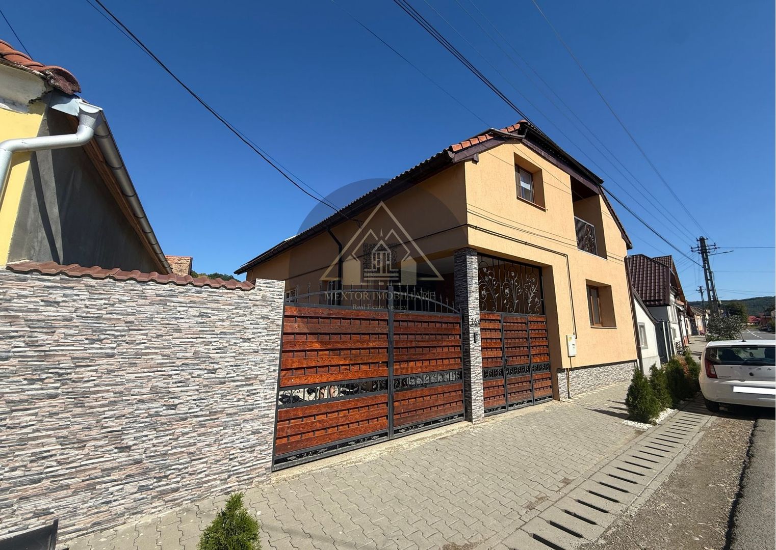 Casa de 4 camere, de vanzare - Poză 3