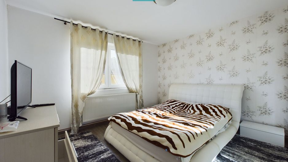 Casă P+E la cheie în Vladimirescu - Poză 9