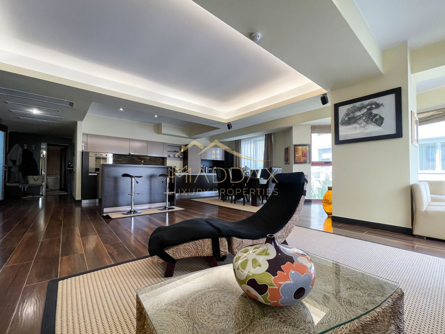 3 rooms apartment *150 SQM*// Fully Furnished / Underground Parking // Herastrau - Poză 12