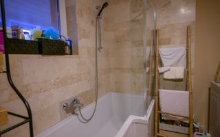 Vila superba | Teren 2300mp | Dealul cu tei | Aninoasa | Doicesti - Poză 16