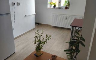 Calea Calarași, 3 camere, stradal, posibilitate montare centrala - Poză 3