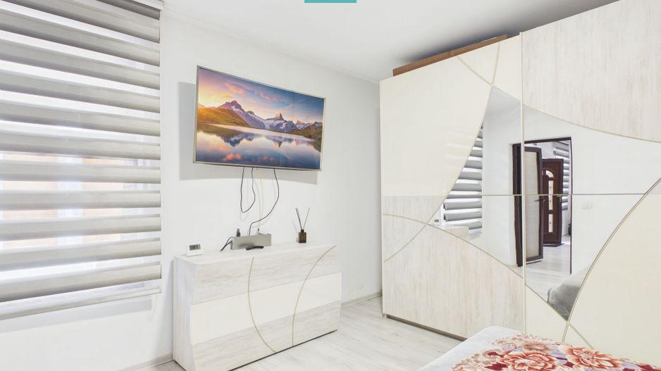 Apartament spațios cu 3 camere, zona centrală - Poză 15
