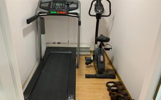 🔥 PRIVELIȘTE UNICĂ ASUPRA ORAȘULUI & TERENULUI DE GOLF | 3 ȘEMINEE | - Poză 7