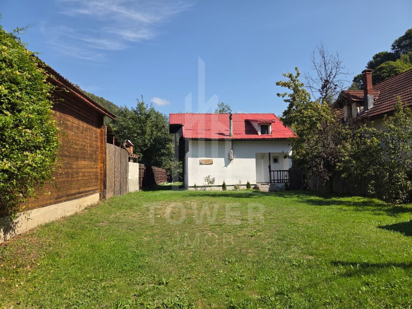 Casă de vacanță de vânzare – Râu Sadului, jud. Sibiu - Poză 2