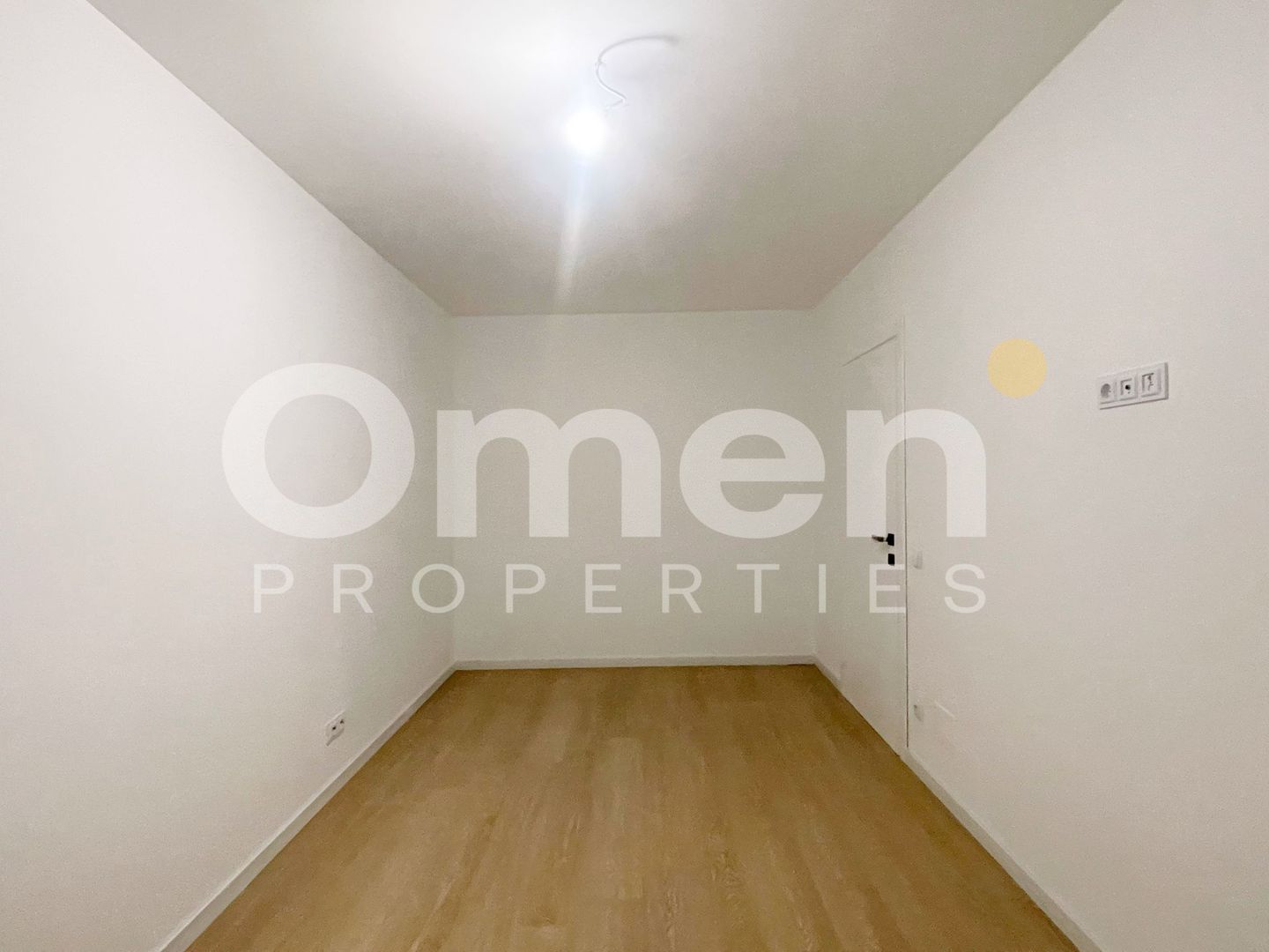 Se vinde apartament cu 3 camere – 62 mp utili – etaj 1–lift - Poză 3