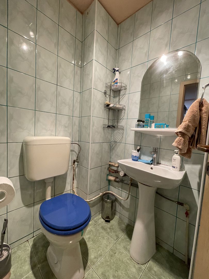Apartament 4 camere, decomandat, zona excelenta, comison 0%. - Poză 9