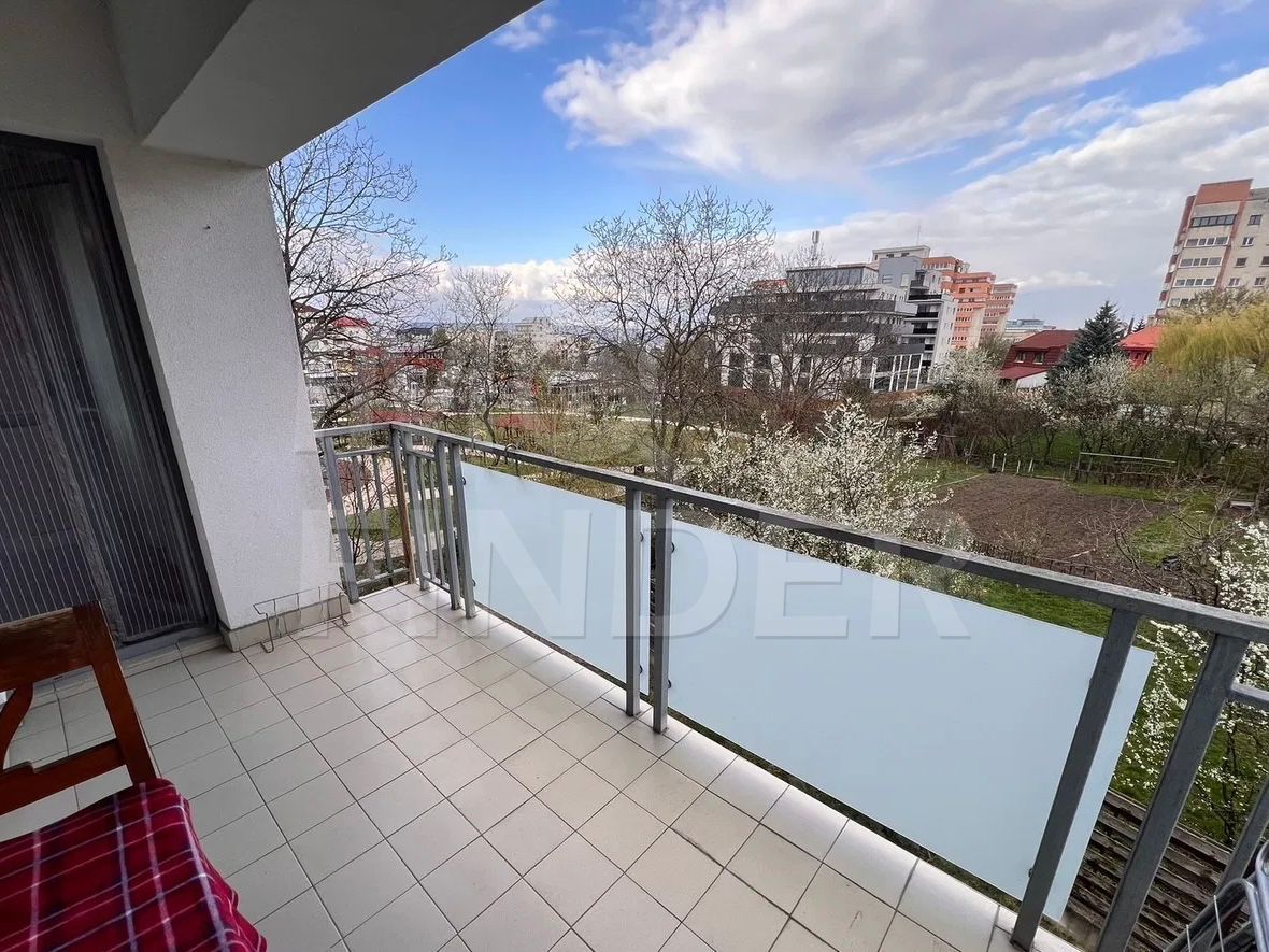 Apartament cu 3 camere în Zorilor strada Rapsodiei - Poză 6