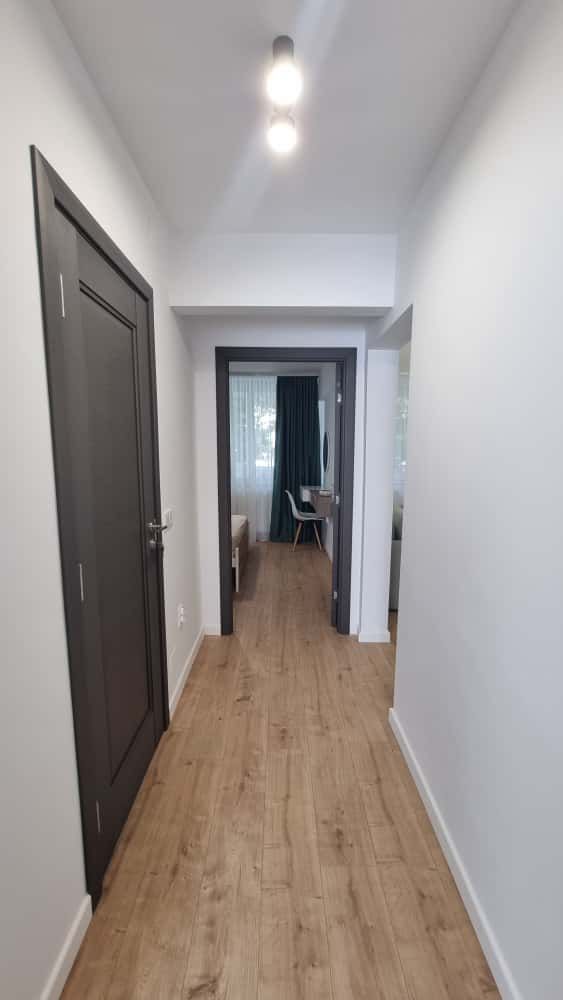 | Apartament cu 3 camere | Etaj intermediar | Cartierul Grigorescu | - Poză 12