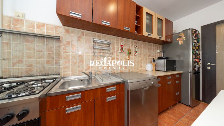 2 camere decomandat, 53 mp, Electroprecizia Săcele - Poză 9